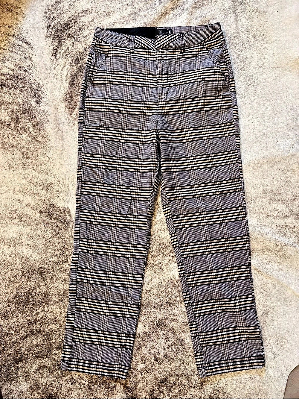 Volcom Plaid Straight Leg Pants in Gray & Black Waist 27